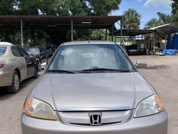 Honda Civic 2000-2002 in a junkyard in the USA Honda