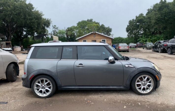 MINI Cooper S Clubman 2007-2010 in a junkyard in the USA MINI