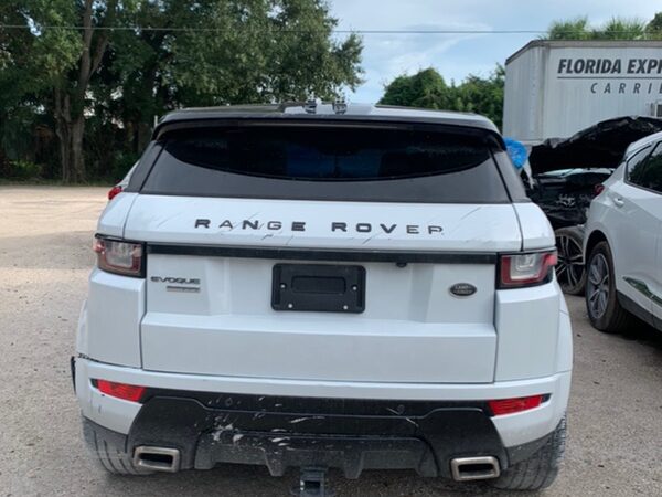 Land Rover Land Rover Range Rover Evoque 2015-2019 in a junkyard in the USA Land Rover