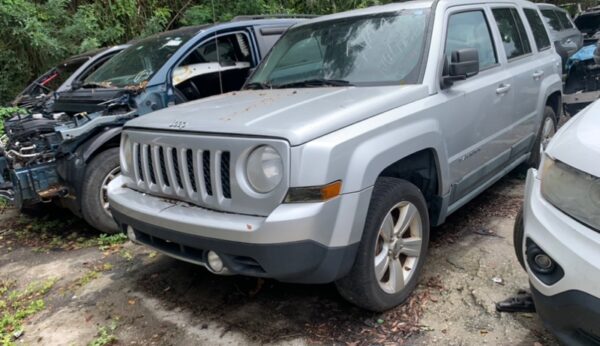 Jeep Patriot 2010-2016 in a junkyard in the USA