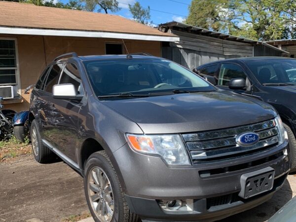 Ford Edge 2006-2009 in a junkyard in the USA Ford