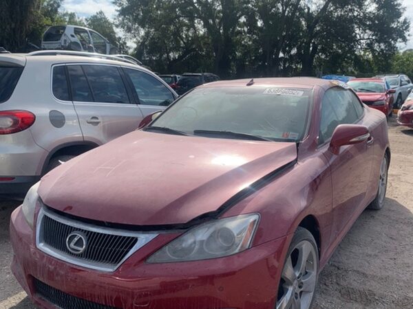 Lexus IS250C/350C 2008-2016 in a junkyard in the USA Lexus