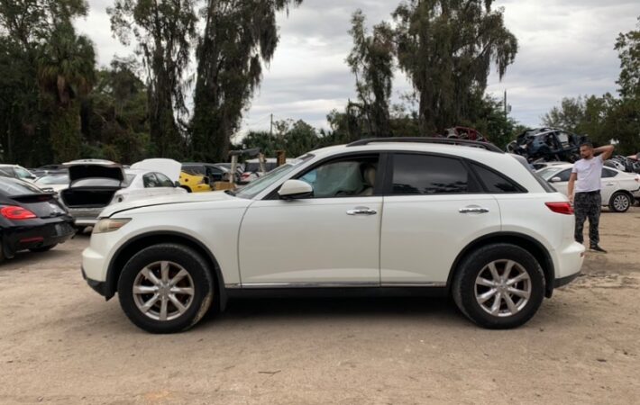 Infiniti FX35 2005-2008 in a junkyard in the USA Infiniti