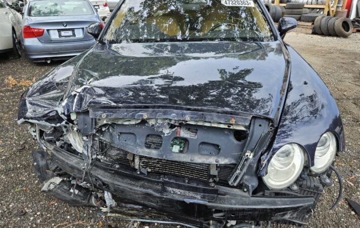 Bentley CONTINENTAL FLYING SPUR 05-13 in a junkyard in the USA CONTINENTAL FLYING SPUR 05-13