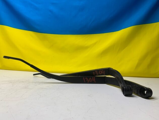 Used Front Windshield Wiper Arm for Kia Sorento 2010-2013 983101U000, 983201U000