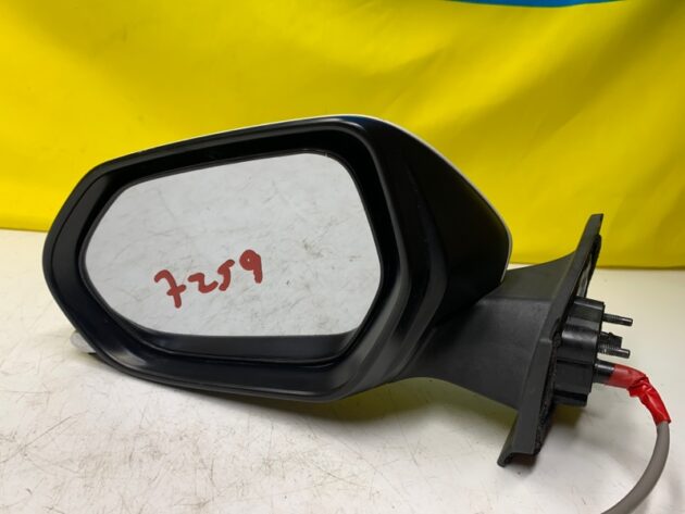 Used Driver Side View Left Door Mirror for Toyota Prius 2015-2018 8794047400