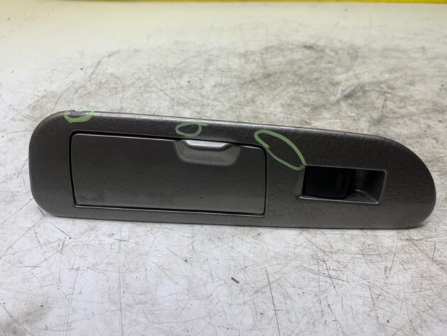 Used Rear Passenger Right Window Switch for Toyota Sequoia 2004-2005 84030AC030