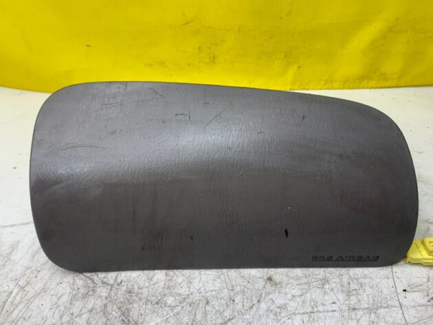 Used Passenger Side Dashboard Airbag for Toyota Sequoia 2004-2005 739700C021B0
