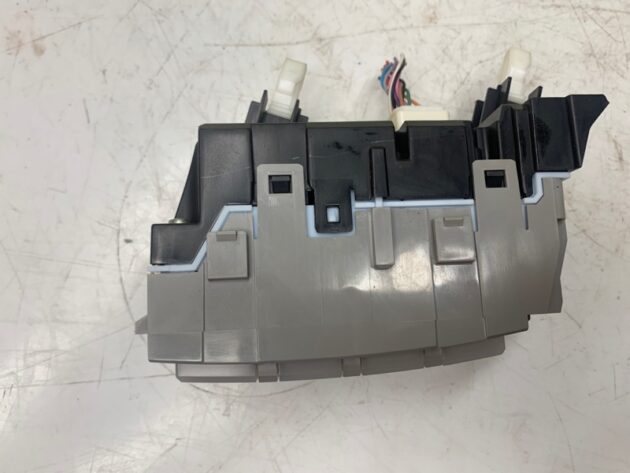 Used Front AC Climate Control Switch Panel for Toyota Avalon 2006-2007 5590007160
