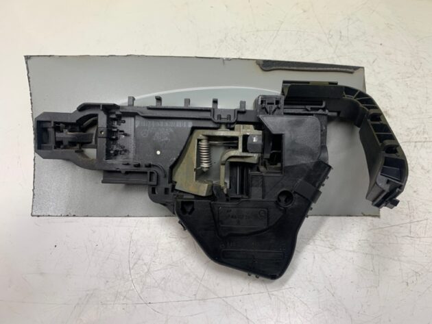 Used Rear Passenger Right Exterior Door Handle for Mercedes-Benz R-Class 2005-2007 164-760-04-70-9999