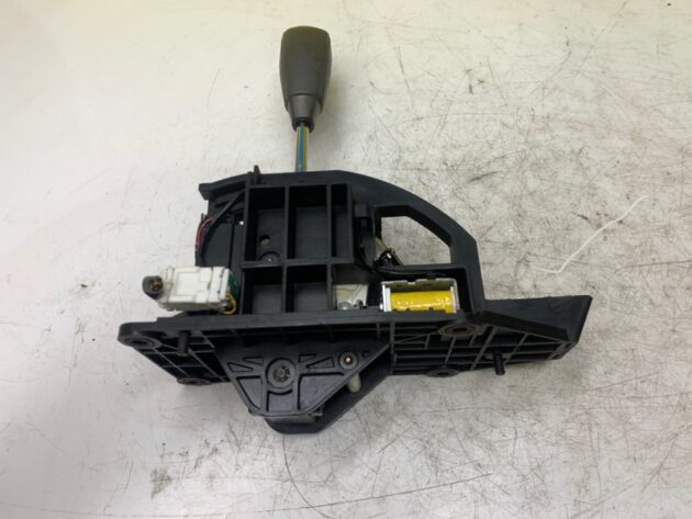Used TRANSMISSION GEAR SHIFT SHIFTER SELECTOR LEVER for Nissan Armada 2003-2007 34901-7S000