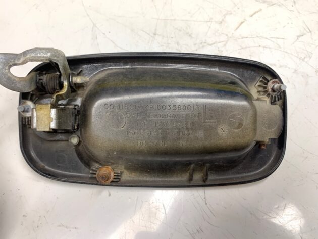 Used Rear Driver Left Exterior Door Handle for Cadillac Escalade EXT 2001-2006 15053143, 15053143, 15029899