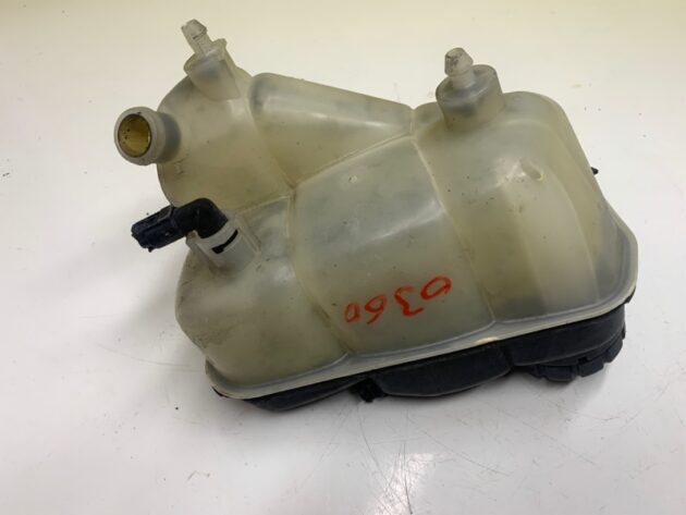 Used Coolant Overflow Reservoir Bottle Reserve Tank for Mercedes-Benz E-Class 500 2003-2006 2115000049