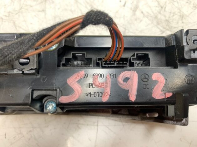 Used Hazard Warning Signal Switch for Mercedes-Benz CLK-Class 2005-2009 a2096890031