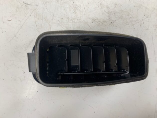Used Driver Left Side Dash AirVent Air Vent for Toyota Prius 2015-2018 55650-47190, 55650-47190, GN711-59370