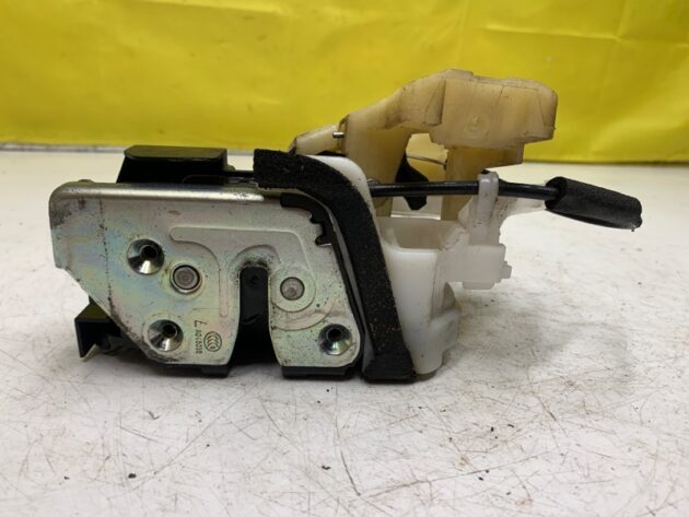 Used FRONT LEFT DRIVER SIDE DOOR LATCH LOCK ACTUATOR for Hyundai Elantra 2010-2013 81310-3X030