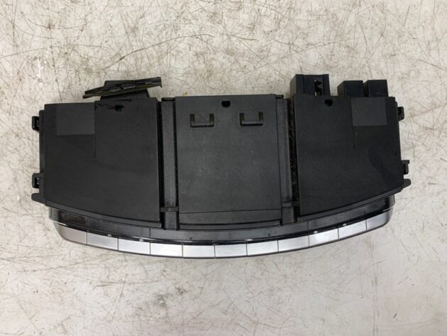 Used Front AC Climate Control Switch Panel for Mercedes-Benz S-Class 550 2009-2013 221-905-52-00, 2214421323, 2214421323, 2218704658, 221-870-08-58, 221-870-26-58, 221-870-36-10, 221-870-43-58, 221-870-46-58, 221-870-49-58, 221-870-98-10, 221-905-27-00