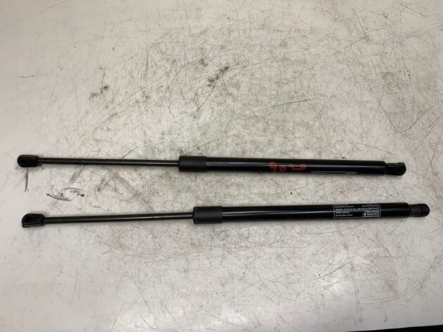 Used Tailgate Strut/Shock for Buick Enclave 2007-2013 84298335, 84298334