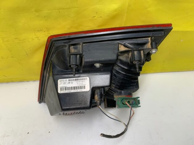 Used Passenger Right Inner Taillight for Dodge Journey 2011-2020 68078516AD, 68078516AE