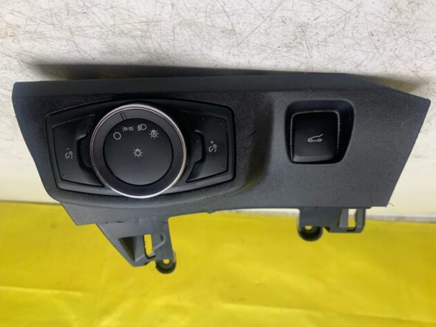 Used Headlight Control Switch for Ford Fusion 2016-2017 DG9T-13D061-CEW, DS73-F043K93-A, DS73-F043K93-A, DG9T-13D061-CEW