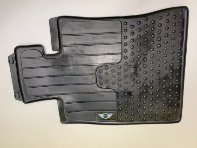 Used Front Side Carpet Floor for MINI Cooper S Clubman 2007-2010 51470441790, 51470441792