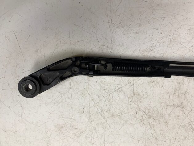 Used Front Windshield Wiper Arm for Bentley Continental GT 2005-2007 3W1955410, 3W2955409, 3W1955405D, 3W2955410
