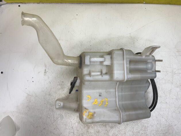 Used Windshield Washer Tank Fluid Reservoir for Toyota Prius 2012-2014 8531547140, 85330-47010, 06021-5720, 85330-60180, 06021-4621, 060851-317
