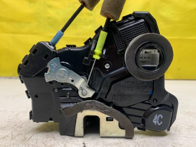 Used FRONT RIGHT PASSENGER SIDE DOOR LATCH LOCK ACTUATOR for Lexus RX350/450H 2012-2014 690300C050