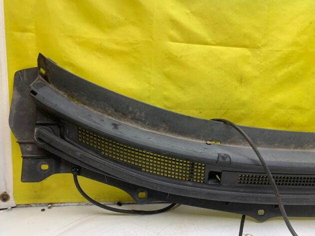 Used Cowl Vent Panel for Nissan Rogue 2010-2013 66820-JM00A