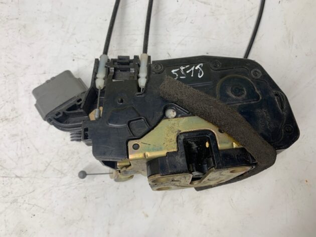 Used FRONT RIGHT PASSENGER SIDE DOOR LATCH LOCK ACTUATOR for Infiniti M35/M45 2004-2008 80500-EH100