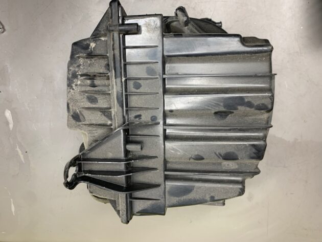 Used Air Cleaner Box for Land Rover Land Rover Range Rover Evoque 2015-2019 LR049780, EJ32-5L232-BD