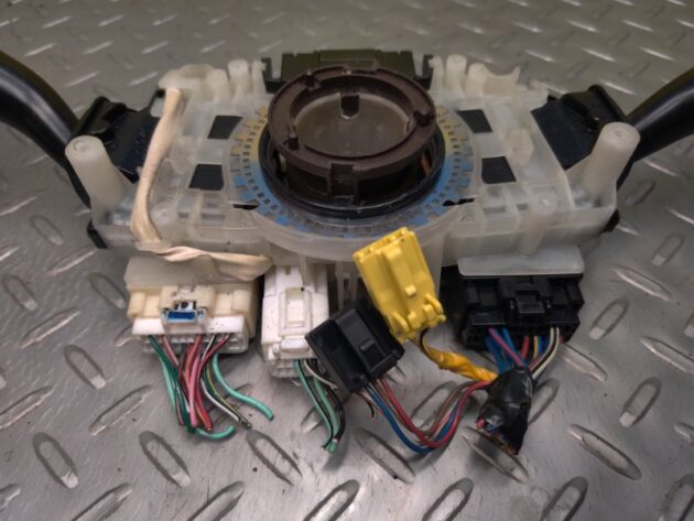 Used Steering Column Switch for Lexus RX300 2000-2003 8431048080