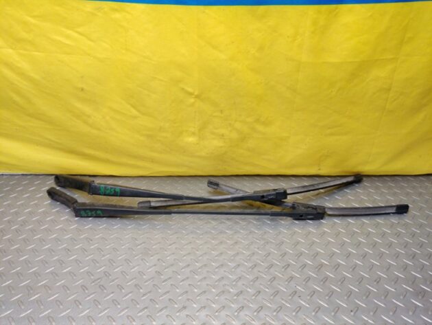Used Front Windshield Wiper Arm for Volkswagen Jetta USA 2010-2014 5C7955409A, 5C7955410A