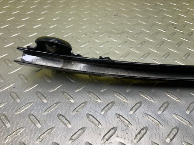 Used rear right window guide for Bentley CONTINENTAL FLYING SPUR 05-13 3W5839410E, 3W5 839 410 D, 3W5 839 410 H