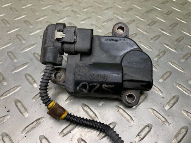 Used EXHAUST FLAP SERVOMOTOR for Porsche Panamera 4 2016-2020 9A713324600, 7PP133246, 9A7-133-246-05