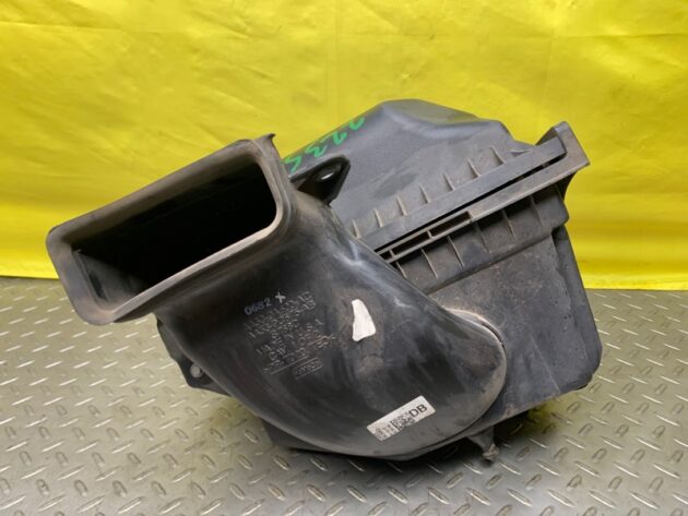 Used Air Cleaner Box for Lincoln MKS 2013-2014 AA53-9A600-AC, AA5Z-9A600-B