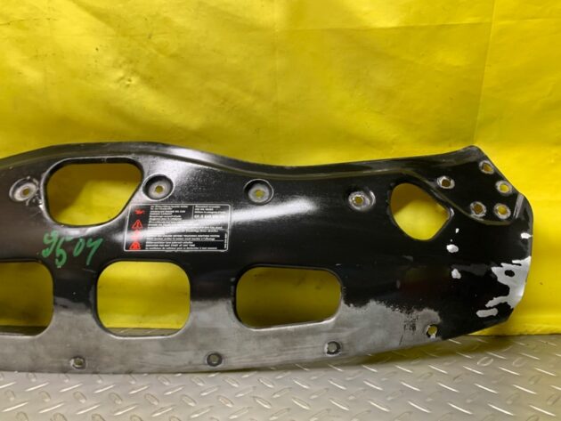 Used UPPER RADIATOR SUPPORT BRACKET for Bentley Continental GT 2005-2007 3W0804809E
