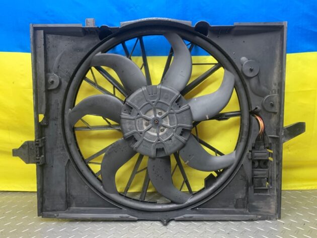 Used Radiator Cooling Fan Assembly for BMW 530i 2005-2007 17427514560, 1137328118, 17-42-7-524-881