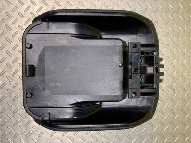Used Armrest for Porsche Cayenne 95855320700