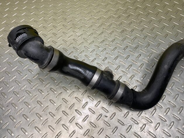 Used Coolant Hose Lines for Porsche Cayenne 7P6122051G