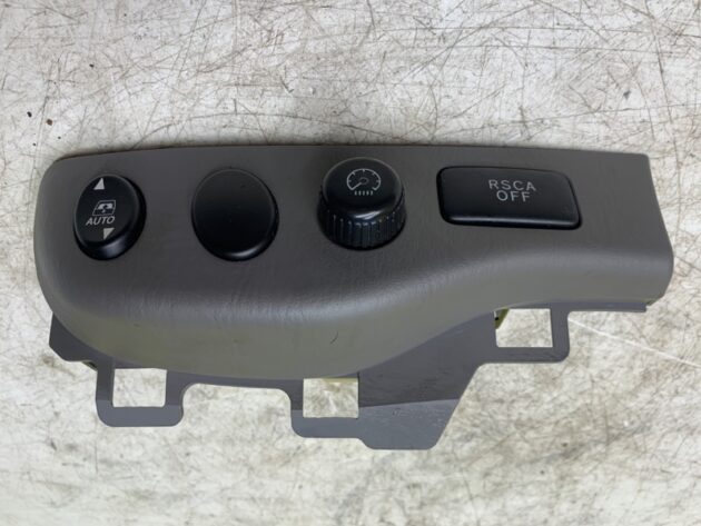 Used Driver Side Instrument Panel Switch for Toyota Sequoia 2004-2005 848100C040, 55449-0C011, 844150C020