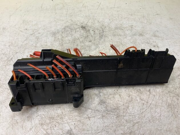 Used Under Hood Fuse Relay Box for BMW 530i 2005-2007 61-14-6-932-452, 6114-6957330