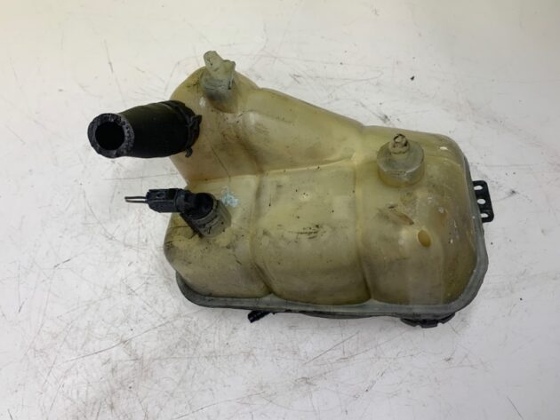 Used Coolant Overflow Reservoir Bottle Reserve Tank for Mercedes-Benz E-Class 350 2003-2006 211-500-00-49