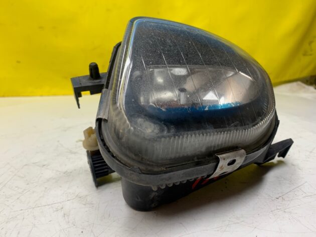 Used Left Driver Side Fog Light Lamp for Mercedes-Benz E-Class 350 2003-2006 A2118201156, 1NB008275-05