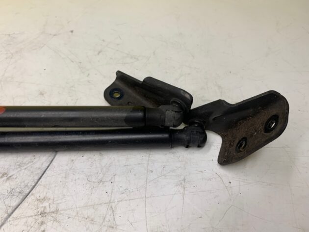 Used Tailgate Strut/Shock for Ford Focus 2014-2017 CM51-A406A10-AB