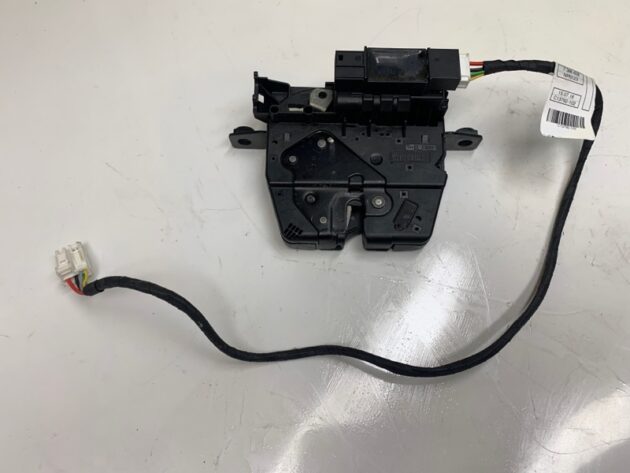Used Rear Tailgate Hatch Glass Lock Latch Actuator for BMW X6 2015-2019 163672-10, 7386658, UK739763004