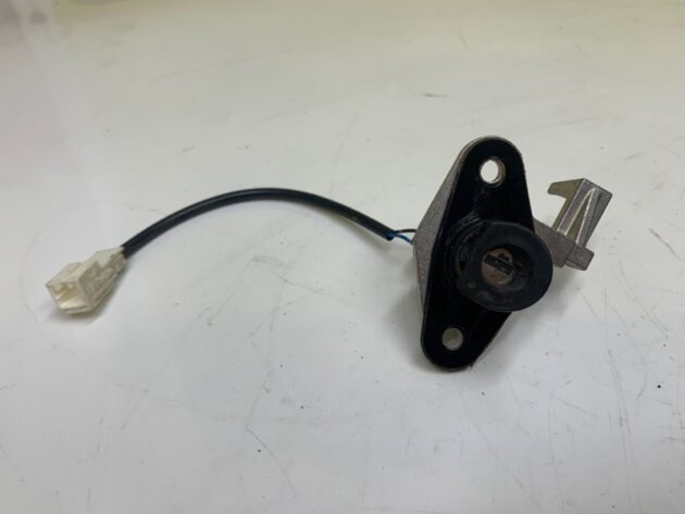 Used Trunk Lid Cylinder Lock for Infiniti M35/M45 2004-2008 H4660-EG000