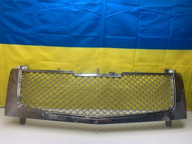 Used Radiator Grille for Cadillac Escalade EXT 2001-2006 15162129