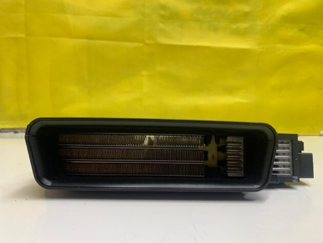 Used RIGHT SIDE UNDER SEAT FLOOR HEATER CORE AIR VENT DUCT for BMW X6 2015-2019 64116954488