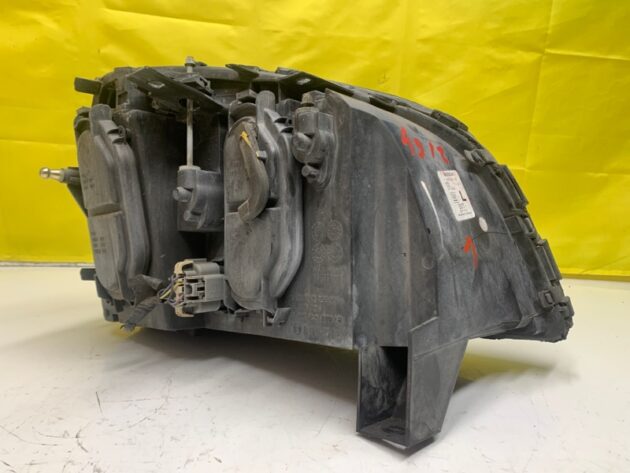 Used Left Driver Side Headlight for Cadillac DeVille 1999-2005 19245429, 25710651, 25717171, 25713551